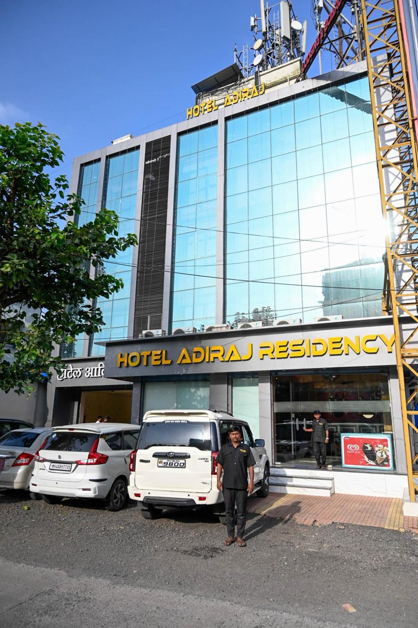 Hotel Adiraj Residency Navi Mumbai Exterior foto