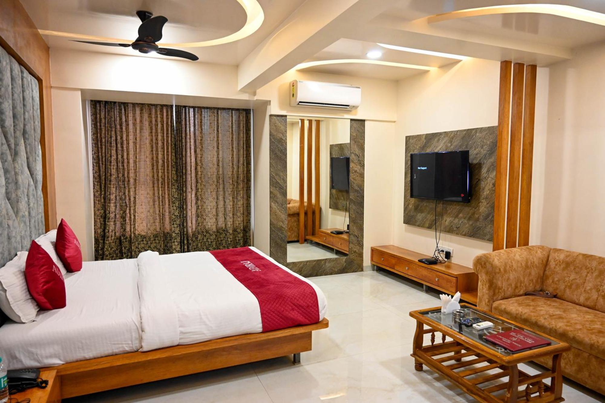 Hotel Adiraj Residency Navi Mumbai Exterior foto